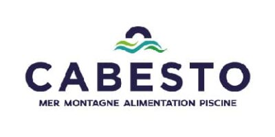 Logo Cabesto avec icône de vague et soleil stylisés au-dessus du nom.