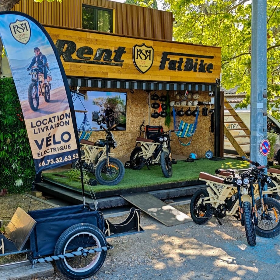 Une devanture sur-mesure pour RSR Bike