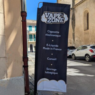 Vape Zone - beachflag